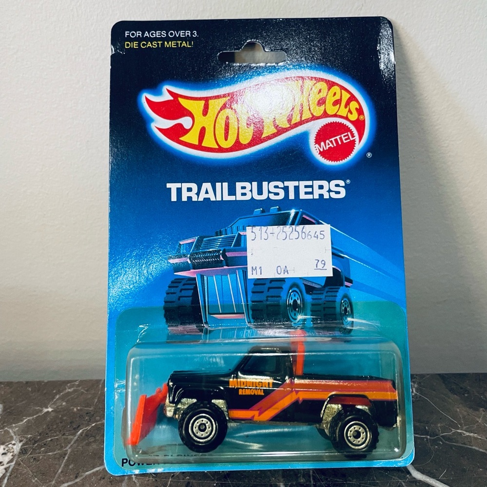 1989 Hot Wheels Power Plower Midnight Removal #40 NOC